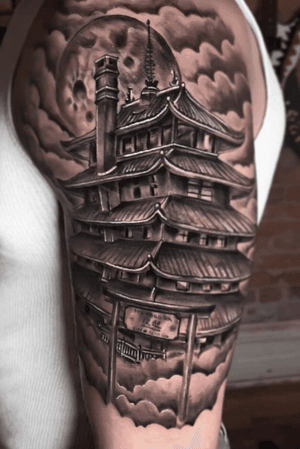 This piece is based on a picture of a historic pagoda place in Reading Pensylvannia