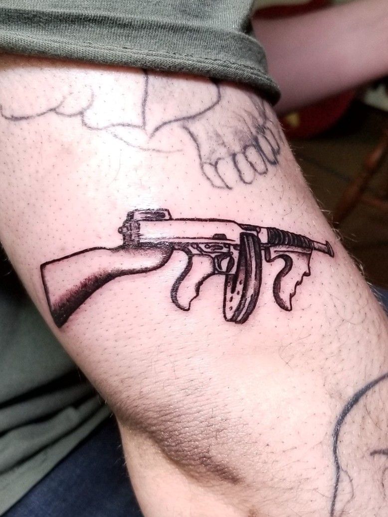Jesus Mafia  Tommy gun tattoo ink  Ale Spike Tattoo  Facebook
