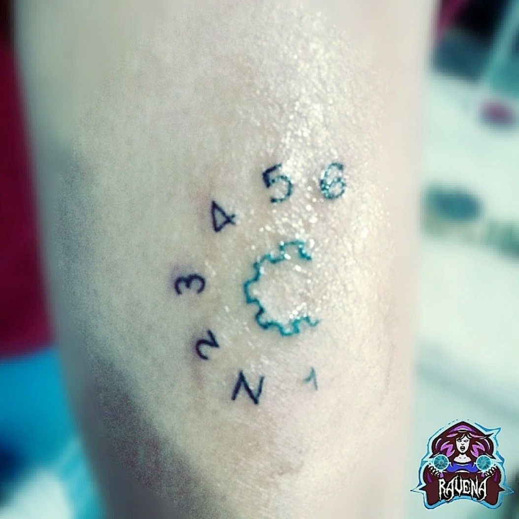 Tattoo uploaded by RAVENA Tɒƚƚoo Aɿƚiꙅƚ • Feita por mim • Tattoodo