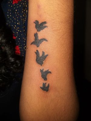 Bird tattoo...tattoo girl ❤