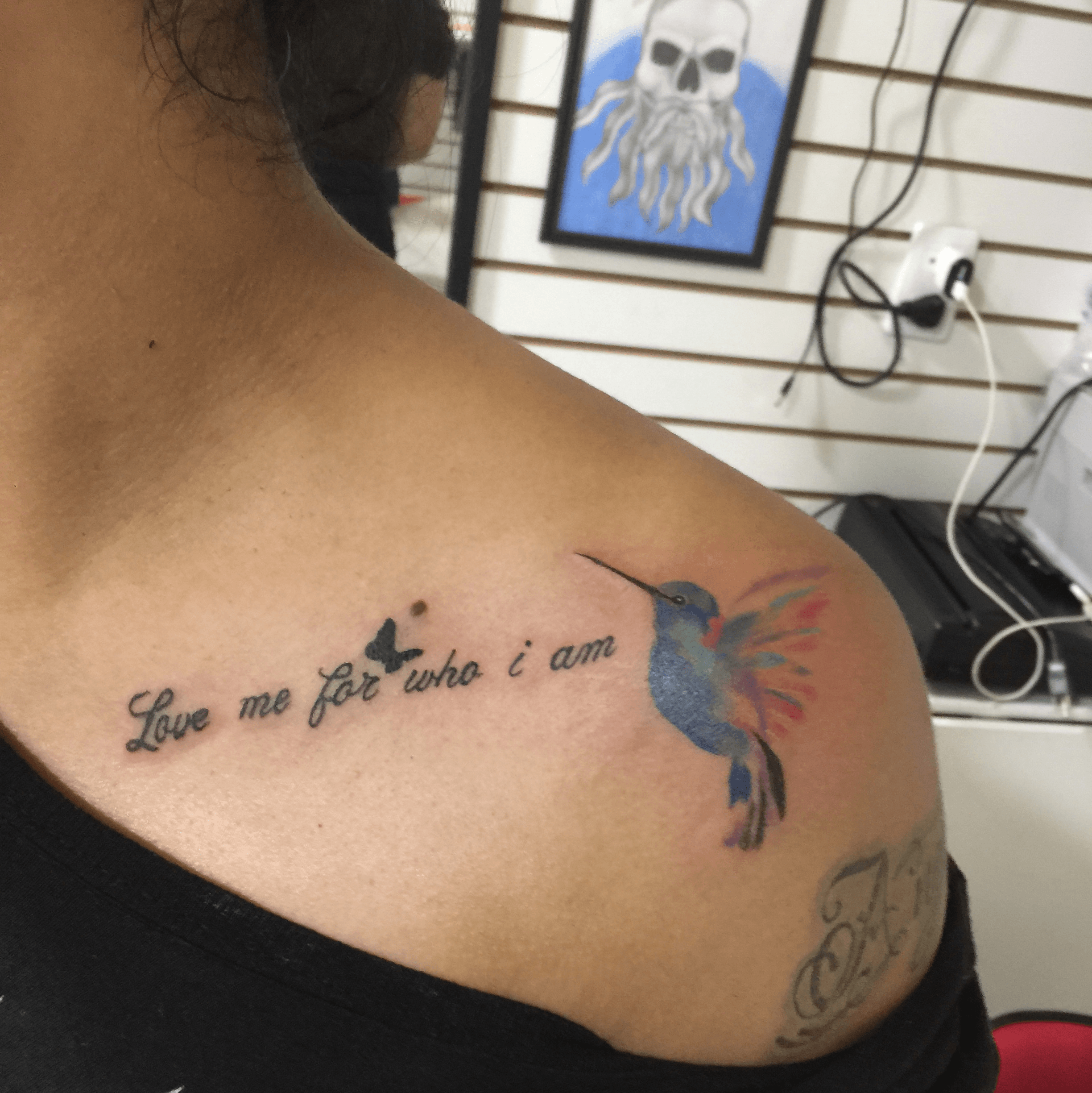 Tattoo uploaded by Harry Henderson • Colibrí frase • Tattoodo