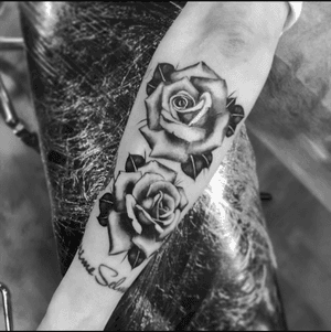 #blackandgray #roses #rose #realism