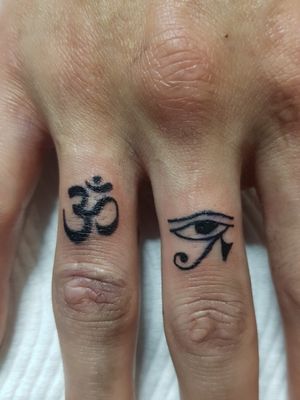 Finger Tattoo, nice & simple