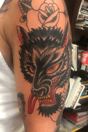 Started this traditonal wolf and roses today.