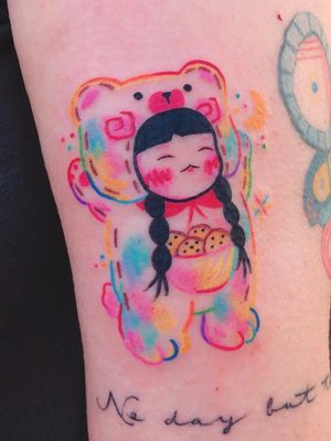 Cute tattoo by Si Si Love Love #SiSiLoveLove #cutetattoos #cute #sweet #tattoosforgirls #tattoosforwomen #tattooideas #cooltattoos #love #color #cookies #pastel #painterly #girl #illustrative #arm #bear