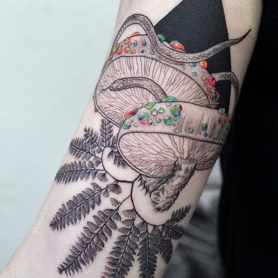 Mushroom and snake tattoo by MegAdamson #MegAdamson #tattoodo #tattoodoapp #tattoodoappartists #besttattoos #awesometattoos #tattoosforwomen #tattoosformen #cooltattoos #tattooideas #mushroom #snake #arm