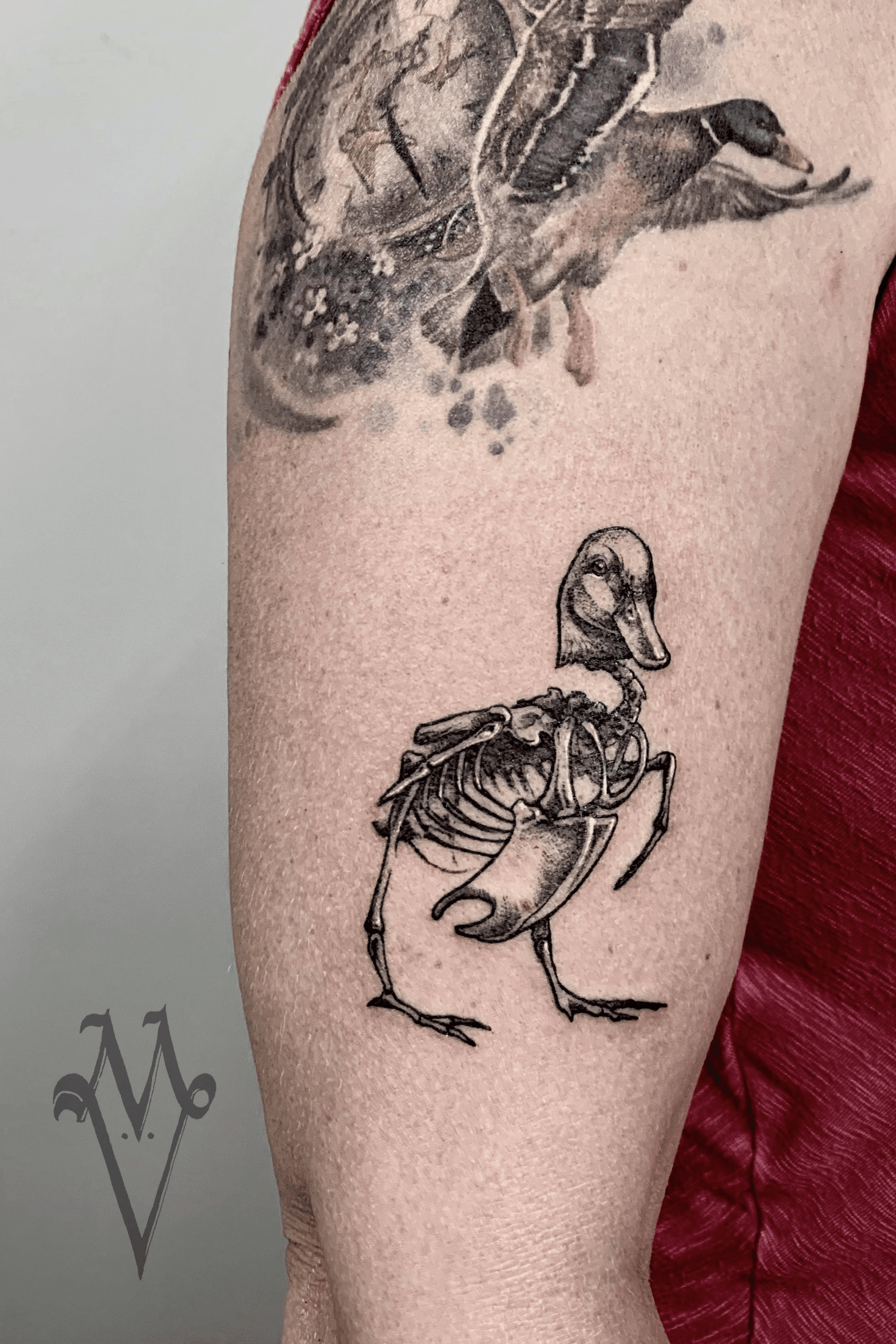 Frederico Rabelo on Instagram  Gabrielas duck skull LODON May 1123  sbldnttt   BERLIN June 09  Rose tattoos for men Skull tattoo  design Tattoos