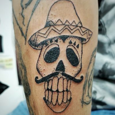 #mexican #mexicanskull #dayofthedead #dotwork #blackwork #flash