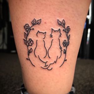 Aristocats inspired piece. #linework #aristocats #disney #disneytattoo #cat #cattattoo #cats #cute #minimal