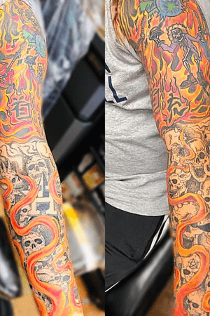 Skull flames tatoo