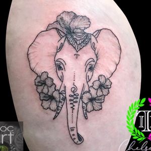 Elephant with flowers. #elephant #flowers #floral #floraltattoo #elephanttattoo #mandala #unalome #animaltattoo #cutetattoo #dotwork #stippling #blackwork