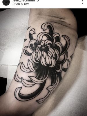 Beautiful fresh Chrysanthemum tattoo done yesterday on myself - under arm/bicep by Jean Bromfield of Dead Slow in Brighton. ❤