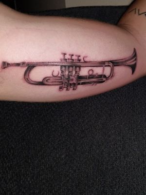 Just got myself this beautiful instrument! Done by Mr. A @SDTattoo