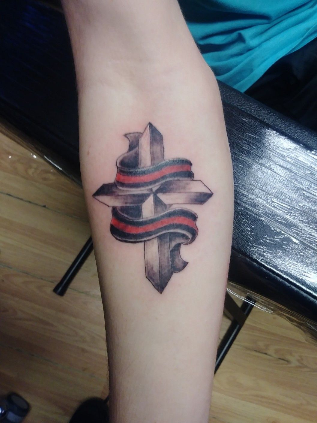 Share more than 62 thin red line tattoo best  thtantai2
