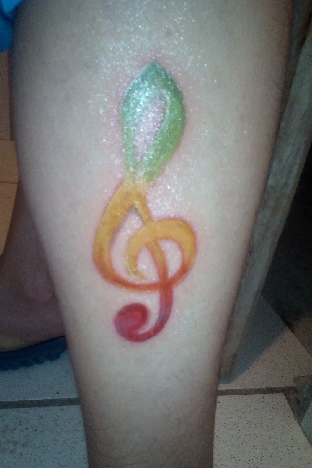 Tattoo Uploaded By Jonathan Ramirez Nota De Sol Estilo Reggae 1102961 Tattoodo