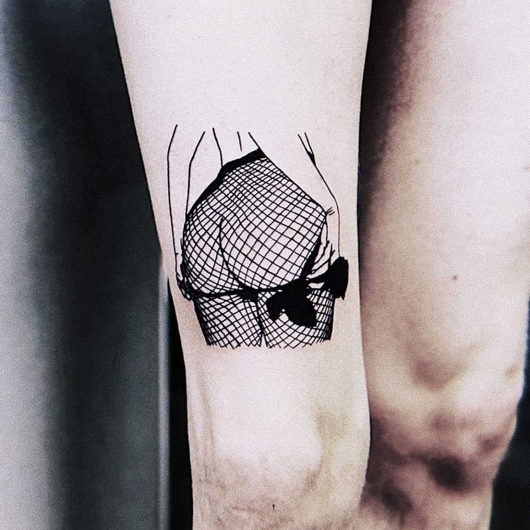 fishnets' in Tattoos • Search in +1.3M Tattoos Now • Tattoodo