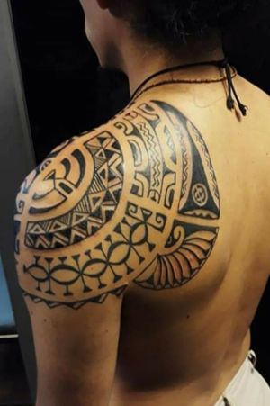 #tribaltattoos #Tattoodo #blackworktattoo #polynesiantattoo #tamoko#tatautattoo#tatuaggio+56 991089484