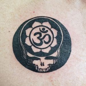 Greatful Dead logo with a lotus and ohm.Great tattoo and great company.  So much fun.Message me to setup your next tattoo.Please like and follow me @tattooedbyjesseFB, IG, SC, pinterest, tumblr, twitter, tattoodo app, and for my artist page; www.facebook.com/tattooedbyjesse#TattooedByJesse #ComeGetSomeInk #LoyaltyTattooCompany #DynamicBlack #Tattoo #Tattoos #MichiganTattooArtists #MichiganPiercers #tattooed #greatful #dead #greatfuldead #logo #greatfuldeadlogo #ohm #om #aum #lotus #zen