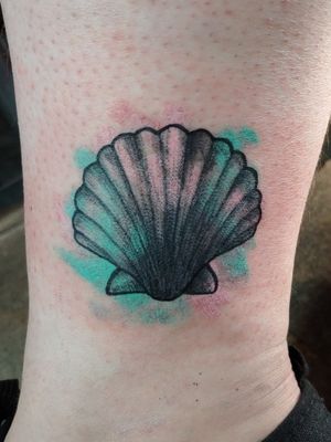 Small ankle seashell 