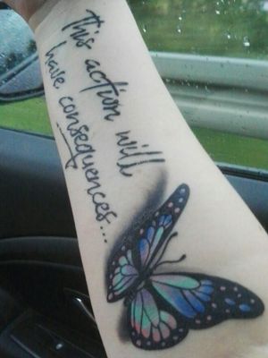#lifeisstrange #Butterfly #butterflytattoo  #chaotic #chaos #shadowline 