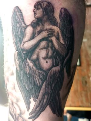 Seraphim angel from today! All stipple shaded with a 3rl