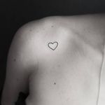 First tattoos - first love. ▪ #тату #сердце #trigram #tattoo #heart #inkedsense #tattooist #кольщик