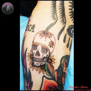 An other of my tinies creation...To complete the leg of my friend @necro_tatt... 😉We miss you bro...Ya nos vemos pronto.. 😘❤️ 💀 💕 💀❤️💀💕💀❤️💀💕#tattoo #tatuaje #tatouage #skulltattoo #tatuajecalavera #tatouagecrane #sugarskulltattoo #sugarskulltattoos #tatuajecalaveradeazucar #tatouagecranedesucre #skull #calavera #crane #sugarskull #calaveradeazucar #cranedesucre #tattoodo #tattoolover #tattoolovers #ferneyvoltaire 