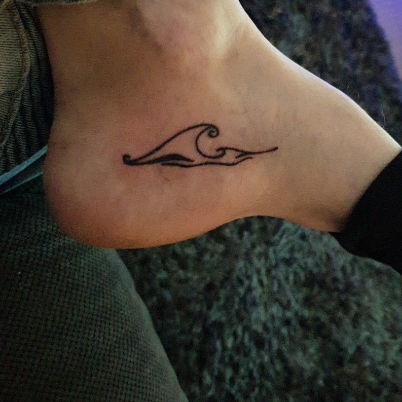 simple wave tattoos