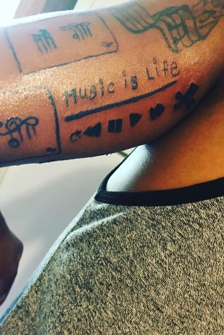 Flash tattoo