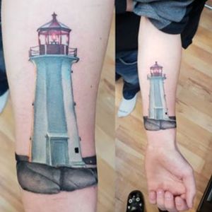 Peggys Cove lighthouse by Jes 