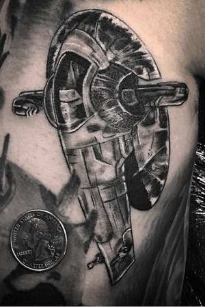 Another tiny Star Wars tattoo. More like this! #jasonvtattoo #horror #metal #punk #demon #evil #girl #girlswithtattoos #illustrative #fineline #Black #blackandgrey #horrortattoo #horrorart #HeavyMetal #starwars #starwarstattoo #BobaFett #tiny 