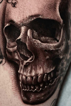 #skull #skulls #texture #dark #darkart #horror #bng #blackandgrey #greywash #depth #humanskull #humananatomy