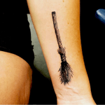 Witches broom on forearm