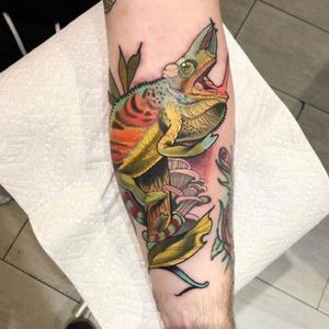 #camaleon tattoo by Grant#largetattoo #coloredtattoo