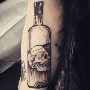 Skull in a bottle