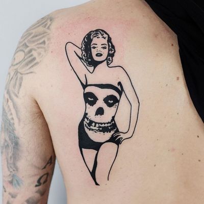 Pin Up tattoo by The Wolf Rosario #TheWolfRosario #pinuptattoos #pinuptattoo #pinup #pinupgirl #lady #babe