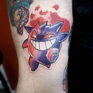 Gengar with some pink fade#reddeertattoo #pokemontattoo #pokemongo #pokemon #colortattoo #videogame 