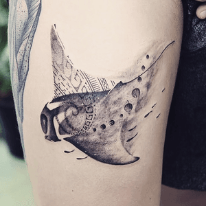 Manta tattoo - Baan Khagee Tattoo Chiang Mai #mantaray #blackandgreytattoo #blackworktattoo #btattooing #inked #polynesian #planets #ChiangMai #tattoochiangmai #tattoostudio #tattooartist #tattooartistchiangmai #tattoostudiochiangmai