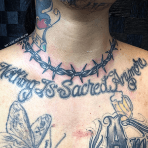 90’s traditional barbwire tattoo 
