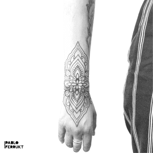 Ornamental tattoo for @minartapiluat , thanks so much! Done @tattoosalonen You can call the studio for appointments, write me at email@pabloferrukt.com or a DM.#ornamentaltattoo ....#tattoo #tattoos #tat #ink #inked #tattooed #tattoist #art #design #instaart #ornament #mandalas #tatted #instatattoo #bodyart #tatts #tats #amazingink #tattedup #inkedup#berlin #ornamental #geometrictattoo #ornamentaltattoos #copenhagentattoo #mandalatattoo #tattoocopenhagen   #københavn #mandala