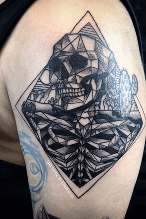 Linework skeleton tattoo. 