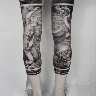 Tatuaje de manga de Arie Fasant #ArieFasant #sleeve tattoos #bones # arm sleeves #sleeves # full sleeve # half sleeve #tattooidea #blackwork #fish #etching #illustrative #monster #engraving #linework