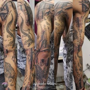 Not finish yet... One more session and we finish this full arm in a khmer style with a lot of protection symbols.😉😁😉😁😉😁😉😁🌕😁#tattoo #tatuaje #tatouage #khmertattoo #tatuajekhmer #tatouagekhmer #asianstyletattoo #tatuajeestiloasiatico#tatouagestyleasiatique#protectionsymboltattoo #tatuajedesimbolosdeproteccion#tatouagesymboldeprotection#khmer #tattoodo #tattoolover #tattoolovers #ferneyvoltaire #tattooferneyvoltaire 
