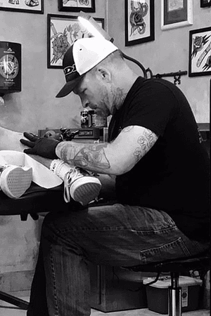 Action shot of me tattooing 