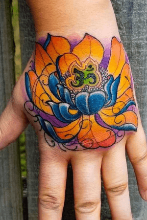 Hand flower 