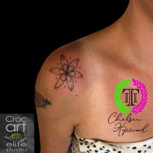 Tattoo uploaded by Chelsea Hopwood • Flower design. #blackwork #dotwork # flower #floral #floraldesign #cutetattoos #smalltattoos #daintytattlos #smalltattoos #girlytattoos • Tattoodo Tattoo uploaded by Chelsea Hopwood • Flower design. #blackwork #dotwork # flower #floral #floraldesign #cutetattoos #smalltattoos #daintytattlos #smalltattoos #girlytattoos • Tattoodo