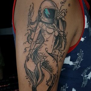 Custom mermaid astronaut ive done for a client of mine. For inquiries you can call or text 639173580265. Or you can check my fb and ig. 
