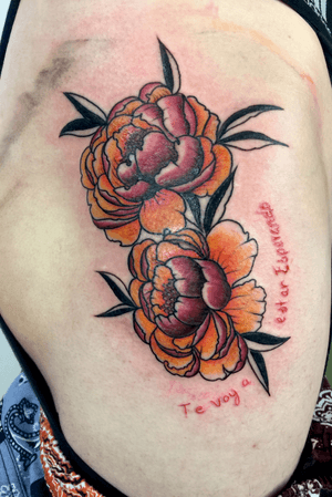 Cool little neo trad peonies on a great client! #neotraditional #colortattoo #floral