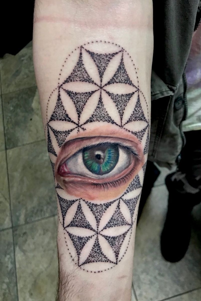 Tattoo uploaded by Mervin Carballo • flower of life • Tattoodo