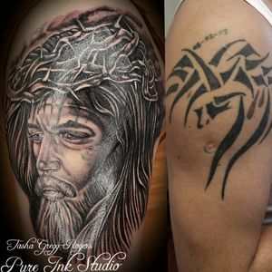 Portrait of Jesus to cover-up a tribal design of Jesus...#tattooingforjesus #tattoo #tattoos #blackandgreytattoos #blackandgreytattoo #bnginksociety #customtattoo #portraittattoo #jesus #tattooartist #realistictattoo #realismtattoo #tattoorealistic #besttattoos #tattoosociety #coveruptattoo #coverup 